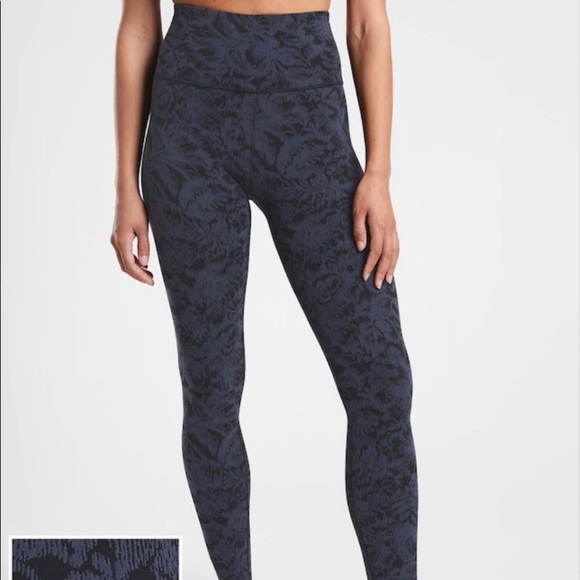 Athleta Bundle Elation Textured Leggings and Scoop Textured Tank Blue S - Picture 12 of 15